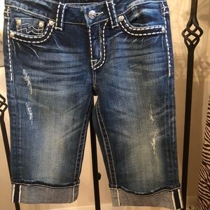 Miss Me Bermuda shorts